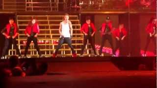 Beauty and a Beat Live  Justin Bieber [upl. by Lasko]