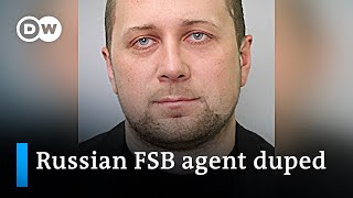 Navalny dupes FSB agent into confessing poisoning operation  DW News [upl. by Germano]