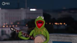 Kermit the Frog Performs quotRainbow Connectionquot [upl. by Bilski142]