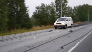 Transporter T4 25 TDI Syncro acceleration [upl. by Lambrecht]