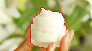 DIY BEGINNER FACE MOISTURISER Tutorial  Start Making Your Own Face Cream Today [upl. by Arimaj]