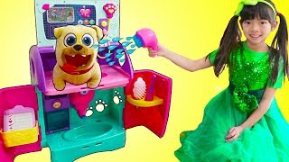 Emma Pretend Play Feeding amp Giving Bath To Pet Animals Toys for Kids [upl. by Aneleh]