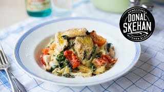 Creamy Chicken amp Spinach Pasta [upl. by Layla]