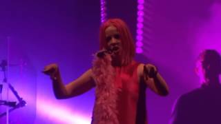 Garbage quotSupervixenquot Live in Paris  Zenith 07112015 [upl. by Ong]